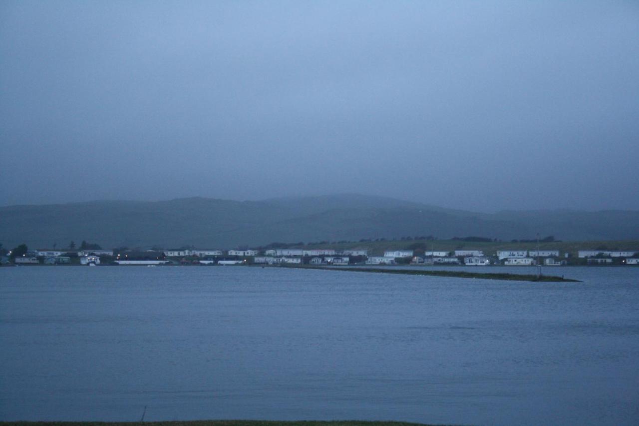 Driftwood Cottage Port Haverigg Marina Village Милъм Екстериор снимка